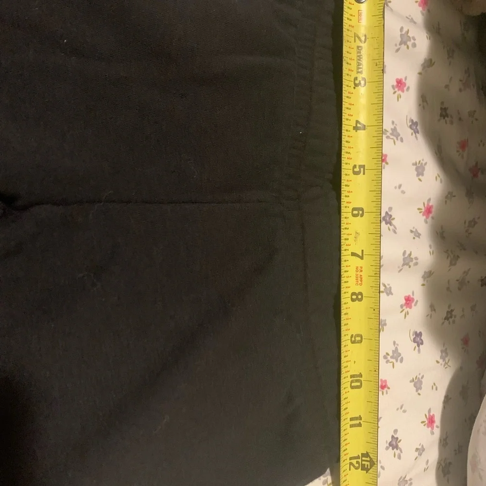 Black Cargo Jogger Pants size M (8) old navy with pockets